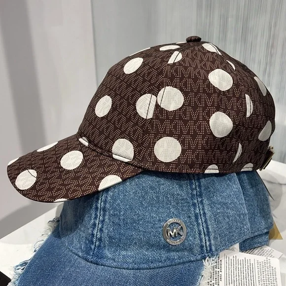 Michael Kors Women's Baseball Cap Hat Adjustable OS Chocolate BROWN DOTS NWT - Picture 16 of 16